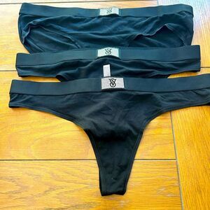 Victoria's Secret Lot Of 3 Black Shine Patch Thong And Hip-hugger Bundle 3
